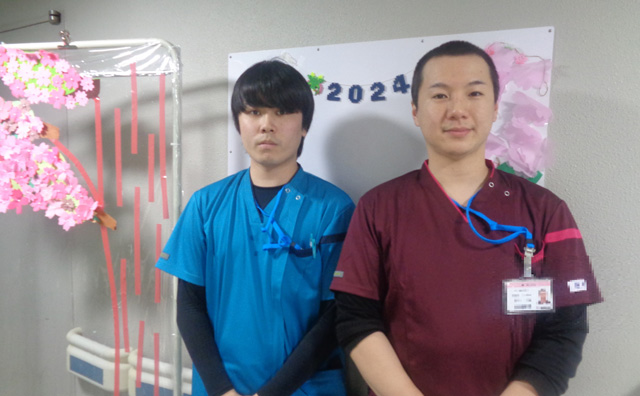 介護福祉士・福原さん（左）とメディカルアシスタント・田中さん（右）